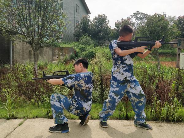 好帅气的动作