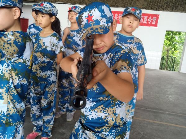 瞄准，射击