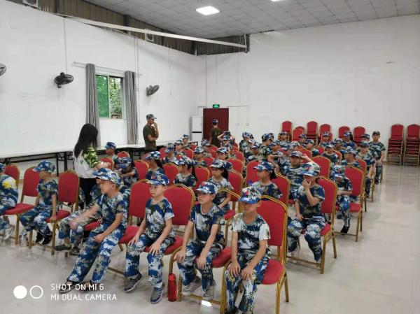 小兵报道