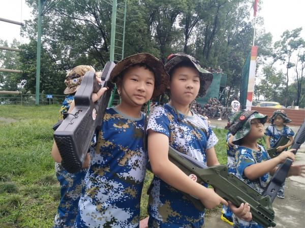 好兄弟，一起战斗